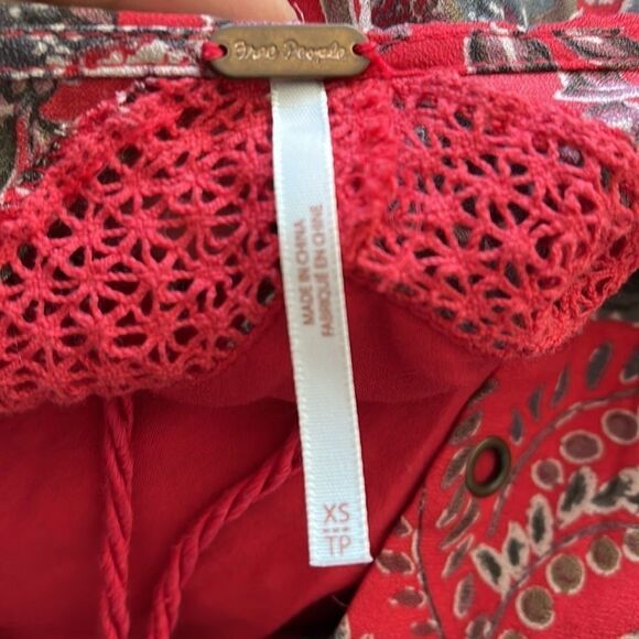 Free People Rain or Shine Printed Dress in Poppy Combo w/pockets - Picture 11 of 11